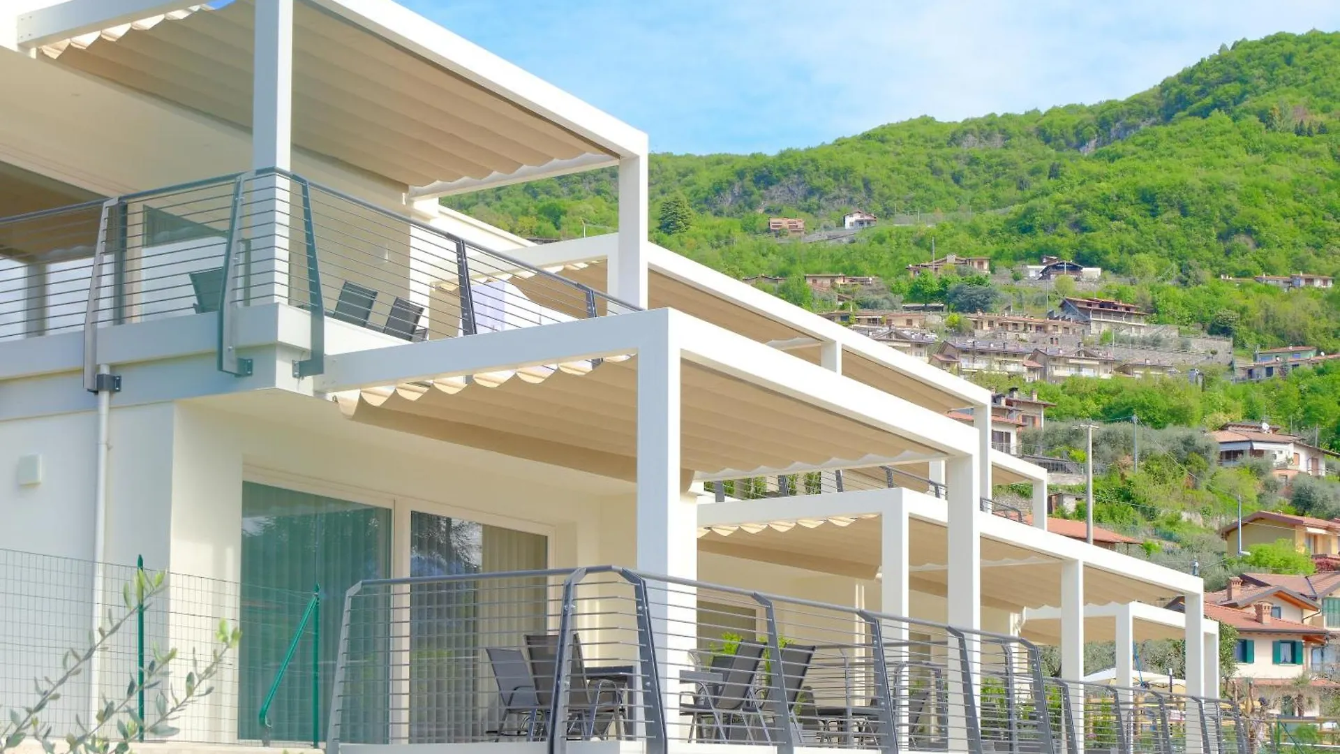 Costa Blu - Pool & Terrace Lake View Riva di Solto Apartment